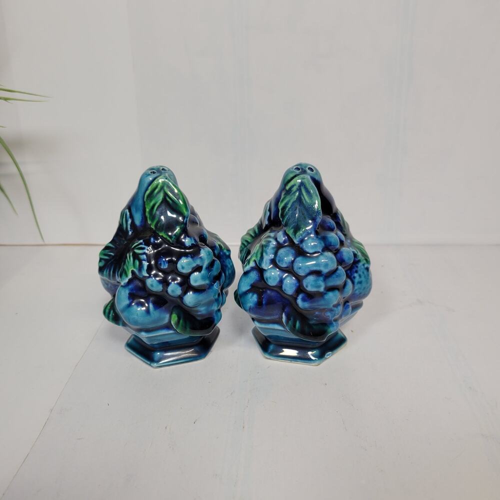 Vintage Inarco Mood Indigo Blue Fruit Salt and Pepper Shakers Set Japan E-2371
